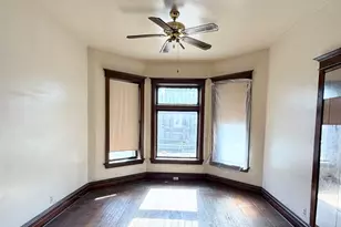 1524 E 72nd St, Chicago, IL 60619 - Photo 2