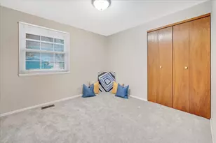 1828 Cannon Ct, Schaumburg, IL 60193 - Photo 18