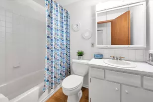 1828 Cannon Ct, Schaumburg, IL 60193 - Photo 14