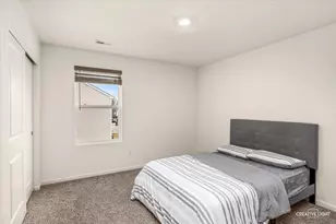 2606 Seeley St, Yorkville, IL 60560 - Photo 18