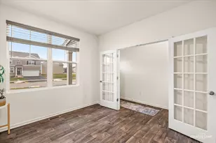 2606 Seeley St, Yorkville, IL 60560 - Photo 4