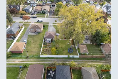 2720 W 97th Street, Evergreen Park, IL 60805 - Photo 38