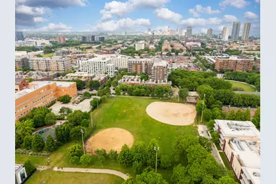 437 W Division Street #708, Chicago, IL 60610 - Photo 38