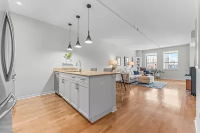 437 W Division Street #708, Chicago, IL 60610 - Photo 2