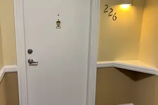 801 N McLean Blvd, Elgin, IL 60123 - Photo 2