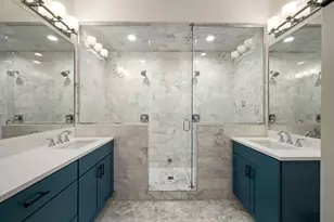 5061 N Lincoln Ave, Chicago, IL 60625 - Photo 12