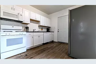 3948 W Congress Parkway, Chicago, IL 60624 - Photo 10