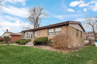 240 Westgate Avenue, Chicago Heights, IL 60411 - Photo 2