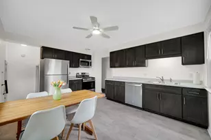 240 Westgate Ave, Chicago Heights, IL 60411 - Photo 4
