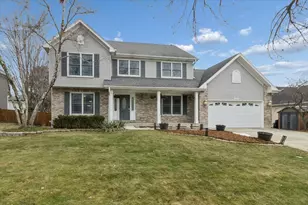 818 Wescott Rd, Bolingbrook, IL 60440 - Photo 2