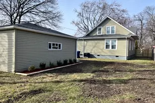 805 Helmholz Ave, Waukegan, IL 60085 - Photo 4