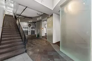 833 W 15th Pl, Chicago, IL 60608 - Photo 16