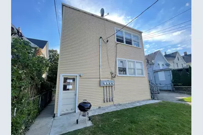 2328 N Lawndale Avenue, Chicago, IL 60647 - Photo 20