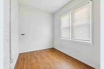 1912 S Harding Avenue, Chicago, IL 60623 - Photo 10