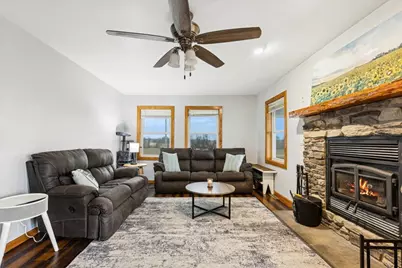 3326 Hayes Road, Steward, IL 60553 - Photo 4