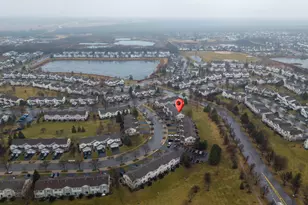 2332 Flagstone Ln, Carpentersville, IL 60110 - Photo 24