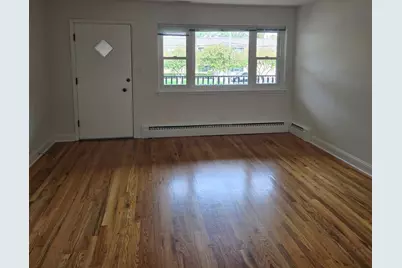 1817 W Touhy Avenue #2E, Park Ridge, IL 60068 - Photo 2