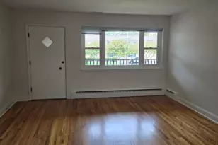 1817 W Touhy Ave, Park Ridge, IL 60068 - Photo 2