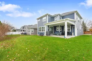 580 Francesca Ln, Roselle, IL 60172 - Photo 2