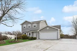 1509 Schooner Ct, Zion, IL 60099 - Photo 1