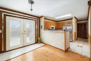 1509 Schooner Ct, Zion, IL 60099 - Photo 4