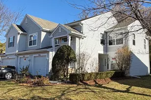 2314 Woodside Dr, Carpentersville, IL 60110 - Photo 2