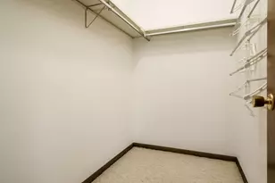 8169 Clockview Rd, Rockford, IL 61108 - Photo 22