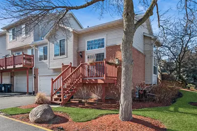 651 W Georgian Court, Addison, IL 60101 - Photo 24