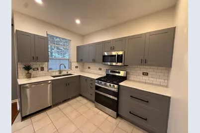 1422 White Pine Lane #1422, Bolingbrook, IL 60490 - Photo 4
