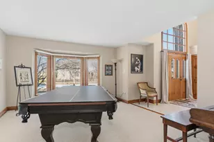 4005 White Eagle Dr, Naperville, IL 60564 - Photo 16