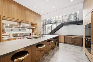 53 E Bellevue Pl, Chicago, IL 60611 - Photo 14