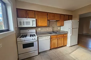 765 Waikiki Dr, Des Plaines, IL 60016 - Photo 4