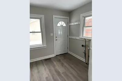 971 Solfisburg Avenue, Aurora, IL 60505 - Photo 6