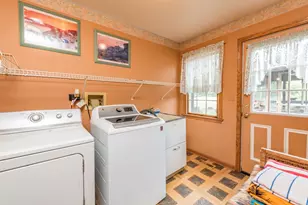 2102 W Hunters Ln, Spring Grove, IL 60081 - Photo 38