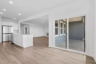 310 Astor Ct, Elgin, IL 60124 - Photo 36