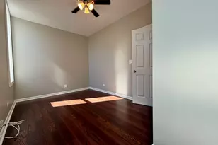 3235 S Racine Ave, Chicago, IL 60608 - Photo 8