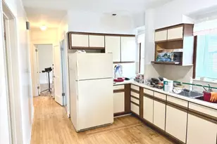 4819 W Addison St, Chicago, IL 60641 - Photo 14