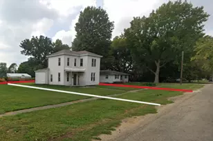 150 E Tanner St, Waverly, IL 62692 - Photo 2