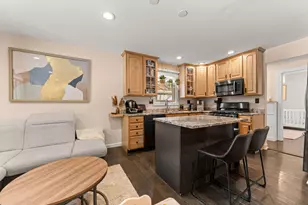 425 Grove St, Wood Dale, IL 60191 - Photo 8