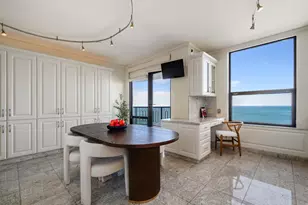 1040 N Lake Shore Dr, Chicago, IL 60611 - Photo 16