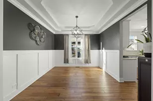 2408 Moutray Ln, North Aurora, IL 60542 - Photo 8