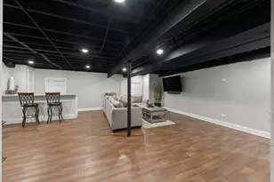 2408 Moutray Ln, North Aurora, IL 60542 - Photo 26