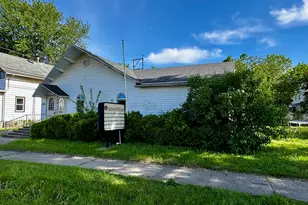 1209 6th St, Mendota, IL 61342 - Photo 18