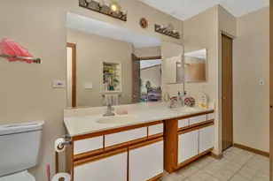 2750 Shelly Ln, Aurora, IL 60504 - Photo 28