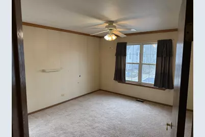 2750 Shelly Lane, Aurora, IL 60504 - Photo 14