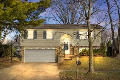 1614 Lucylle Avenue, Saint Charles, IL 60174 - Photo 1