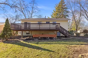 1614 Lucylle Ave, Saint Charles, IL 60174 - Photo 24