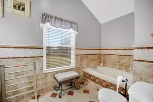 2578 Crestview Dr, Aurora, IL 60502 - Photo 26