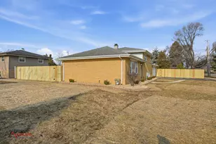 5500 W 83rd Pl, Burbank, IL 60459 - Photo 32