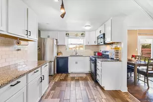 6881 Hickory St, Hanover Park, IL 60133 - Photo 14